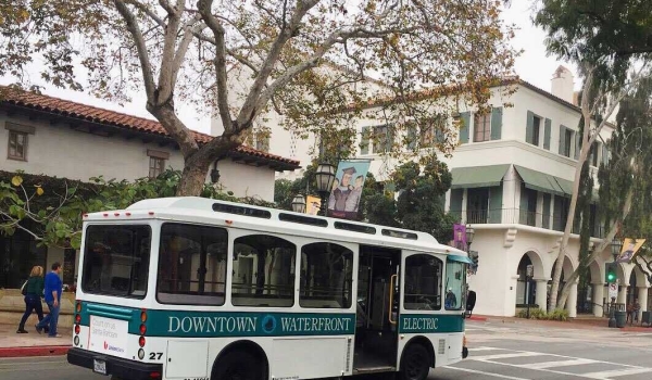 Cool electric trolley-car style bus in Santa Barbara