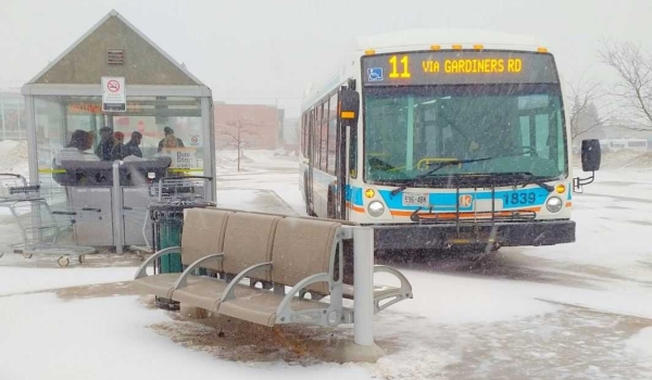 Snowy day for Kingston Transit bus #1839
