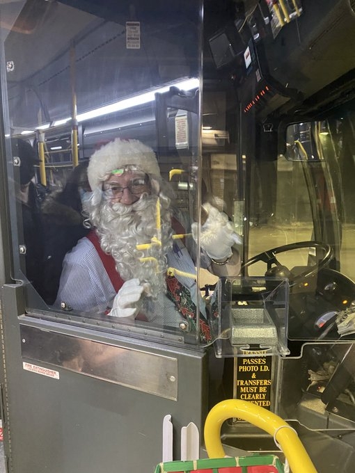 A Public Transit Merry Christmas to all via @jade on Twitter